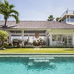 2Br Private Villa Seminyak, Villa Kiran One